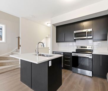 For Lease - 660 COLBORNE Street Unit# 33, Brantford, Ontario - Photo 3