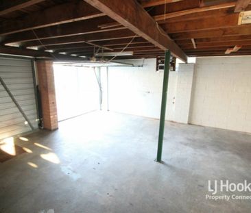 3 BEDROOM FAMILY HOME IN PRIME LOCATION - Photo 3