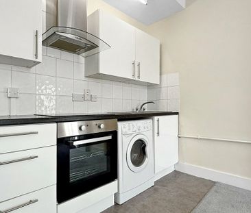2 bedroom property to rent - Photo 3