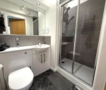 2 bedroom flat to rent - Photo 6