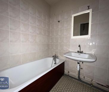 Location Appartement 3 pièces 62m² VELIZY VILLACOUBLAY 78140 - Photo 2