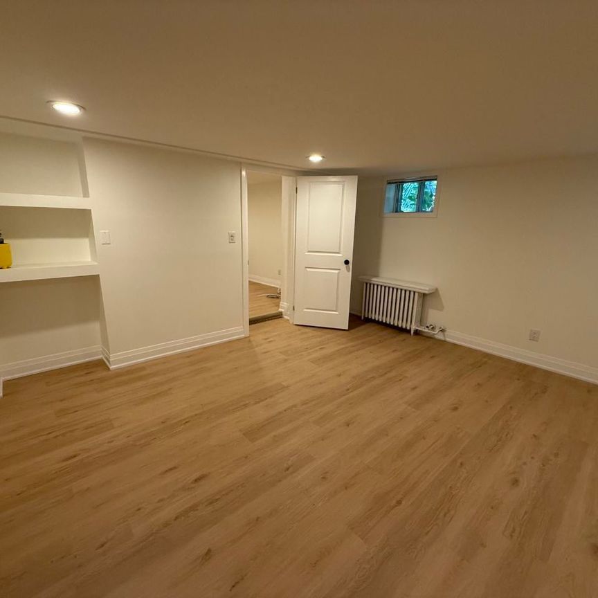 For Lease - 38 Fairfield Road Unit# Basement, Toronto, Ontario - Photo 1