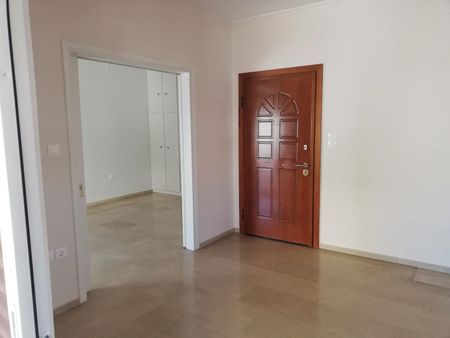Διαμέρισμα για ενοικίαση Αγία Σοφία - Μανιάτικα (Ταμπούρια – Αγία Σοφία) - Photo 3