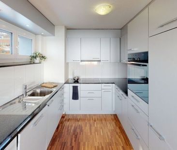 4.5 Zimmer, 111 m², 5. Stock - Photo 3
