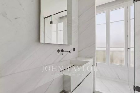 Appartement à louer Paris 8Ème - Champs-Élysées, Paris Rive Droite, France13 000 EUR / Mois - Photo 2