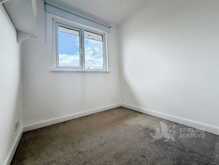 Burden Way, Guildford, Surrey, GU2 9RB - Photo 5