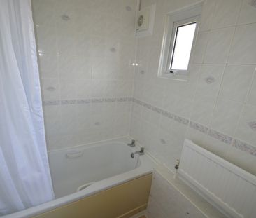 1 bedroom Apartment - High Street, Codicote - Photo 1