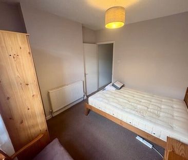 Hill Park Crescent - Photo 1