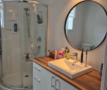 Fleurimont, près du CHUS - 4 et demi - Photo 3