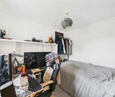 3 bedroom townhouse to rent - Photo 4