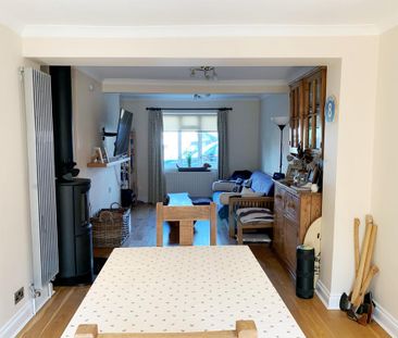 3 bedroom semi-detached house to rent - Photo 6