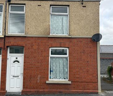 3 bedroom terraced house to rent - Photo 2