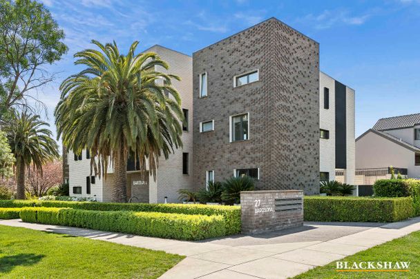 Light-Filled Contemporary Living in Turner - Photo 1