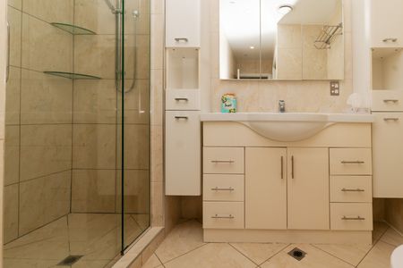 Penthouse Apartment - Photo 2