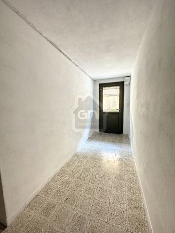 Maison -appartement location meublée Avignon ,81 m2, 2 chambres et un bureau, garage et jardin privatif, - Photo 3