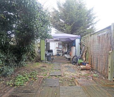 2 bedroom semi-detached house to rent - Photo 2