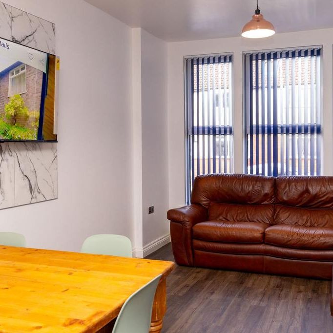 5 bedroom house to rent - Photo 1