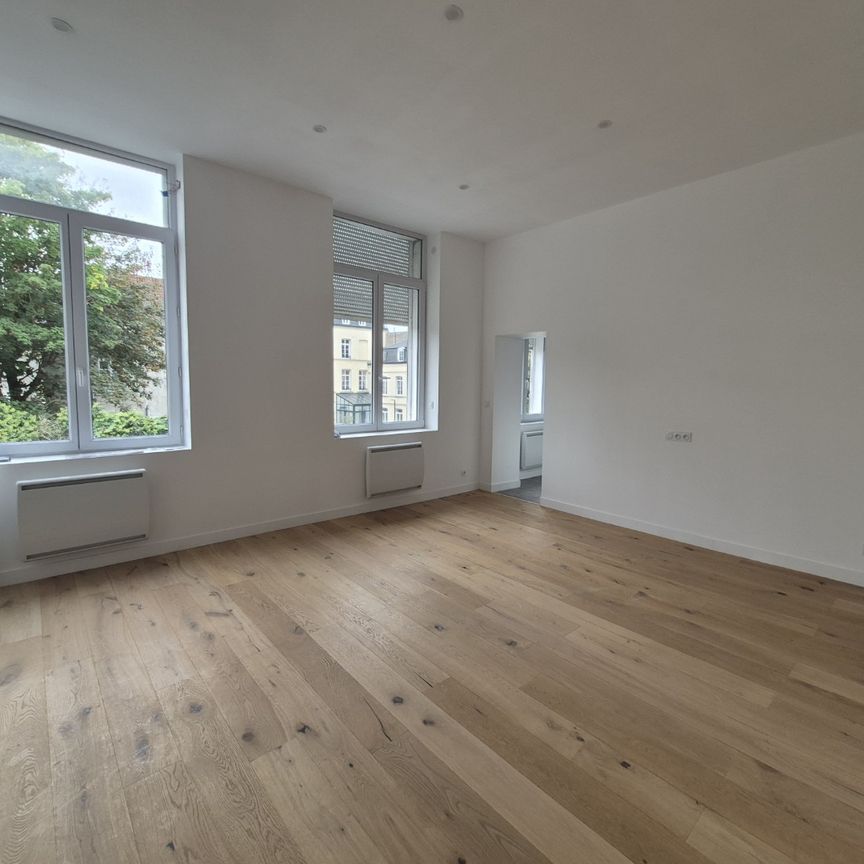 Location Appartement 3 pièces 97m² DOUAI 59500 - Photo 1