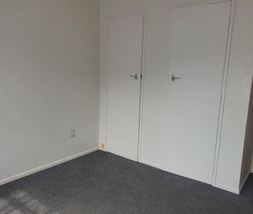 21 Kendal Grove, Wainuiomata Wellington 5014 - Photo 3