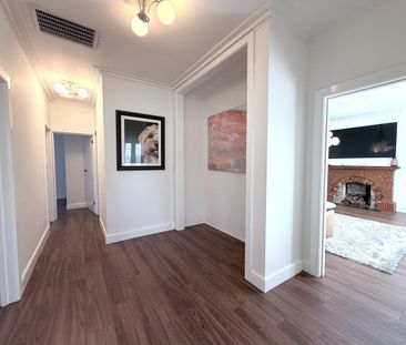 Renovated home with separate studio. - Photo 3