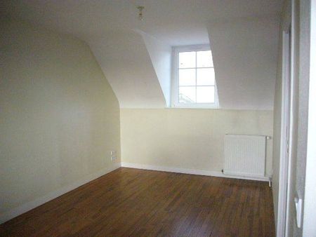 Location Appartement 2 pièces 36m² VALOGNES 50700 - Photo 2