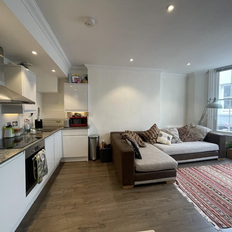 2 bedroom maisonette to rent - Photo 1