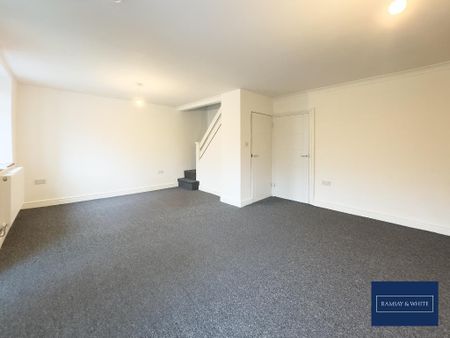 3 bedroom terraced house to rent - Photo 5