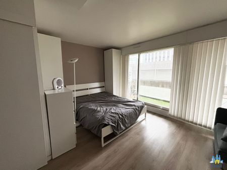 Location Appartement 1 pièce 27m² COURBEVOIE 92400 - Photo 4