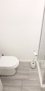 Lady Margaret Road, Southall - Photo 4