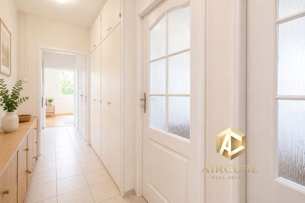 Pronájem bytu 3+1 70 m², Libeň, Praha - Фото 1