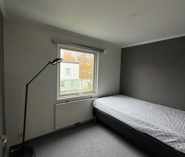 Stävholmsgränd, Skärholmen - Foto 3