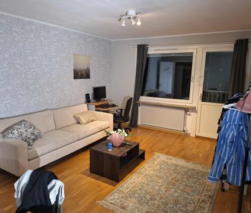 Göran Perssons väg, Solna - Foto 1