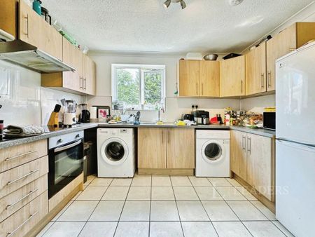 1 bedroom terraced house to rent - Photo 3