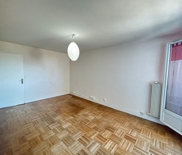 Location Appartement 2 pièces 44m² - Photo 2