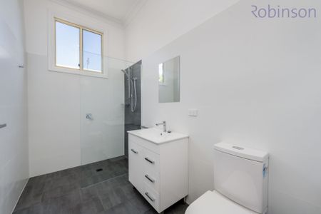 Inviting home in the heart of Maryville - Photo 2