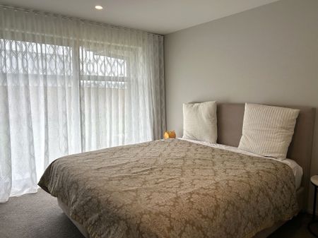 Four Bedroom Home - Photo 4