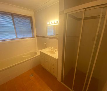 3 BEDROOM HOME LOCATED OXLEY VALE - Photo 6