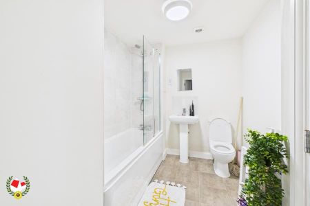 Minett Road, Yate, Bristol - Photo 4