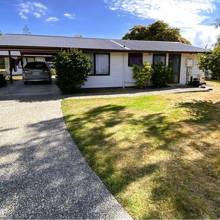 TRENT PLACE - Photo 3