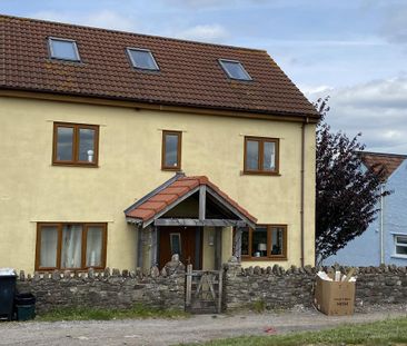 5 bedroom detached house to rent - Photo 1
