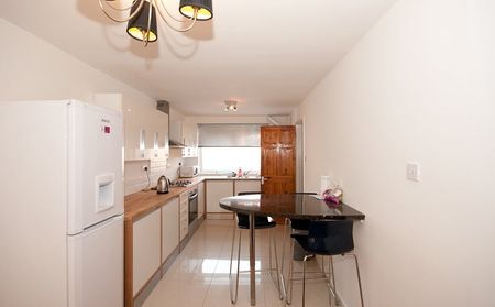 4 Bed Terraced House, Claremont Road, M14 - Photo 4