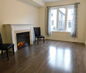 For Lease - 18 Conarty Crescent, Whitby, Ontario - Photo 2