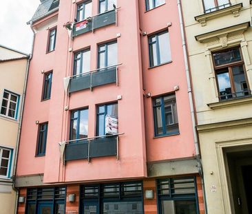 2-Raum Wohnung im sanierten Altbau im Zentrum - Photo 1