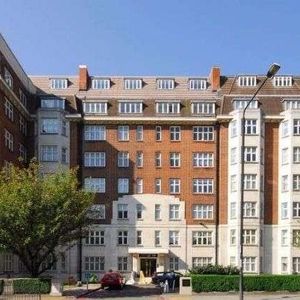 Wellington Court, St Johns Wood, London, NW8 - Photo 2