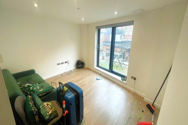 Studio to rent - Photo 1