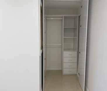 Spacious Renovated 2 Bedrooms Granny Flat - Photo 3