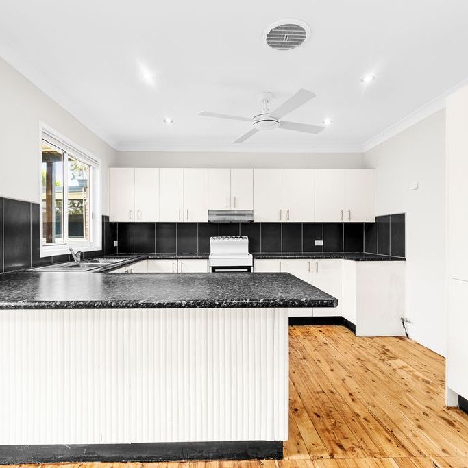 Lakeside Lifestyle, Single Level Home - Photo 1