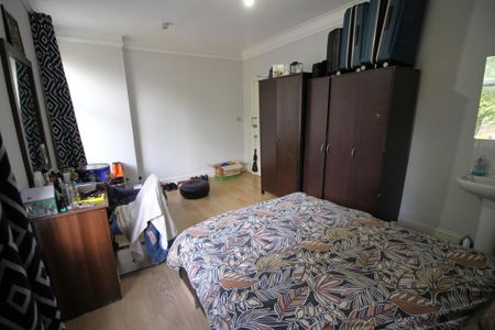 1 bedroom house of multiple occupation to rent - Photo 4