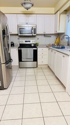 For Lease - 19 Flatlands Way, Brampton, Ontario - Photo 1