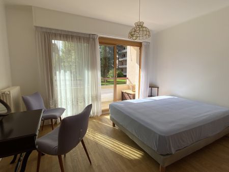 Location Appartement 3 pièces 74m² ANNECY 74000 - Photo 2